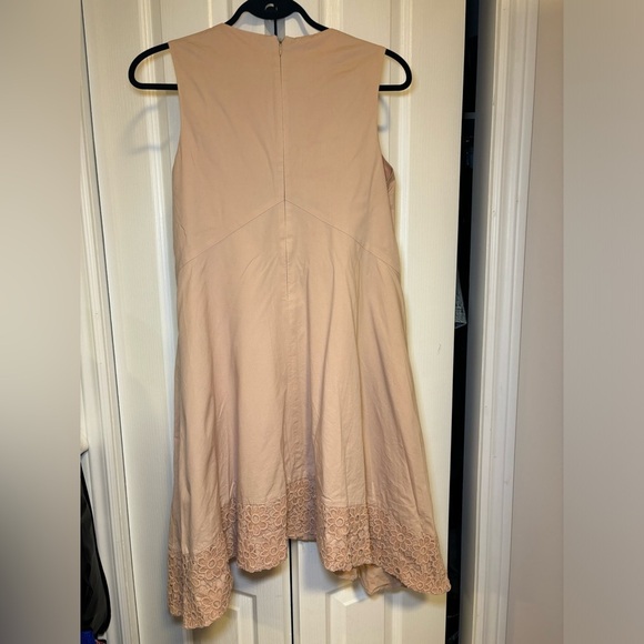 Nanette Lepore - Floral Sleeveless Summery Cocktail Blush Pink Dress in Size 6 - Picture 3 of 9